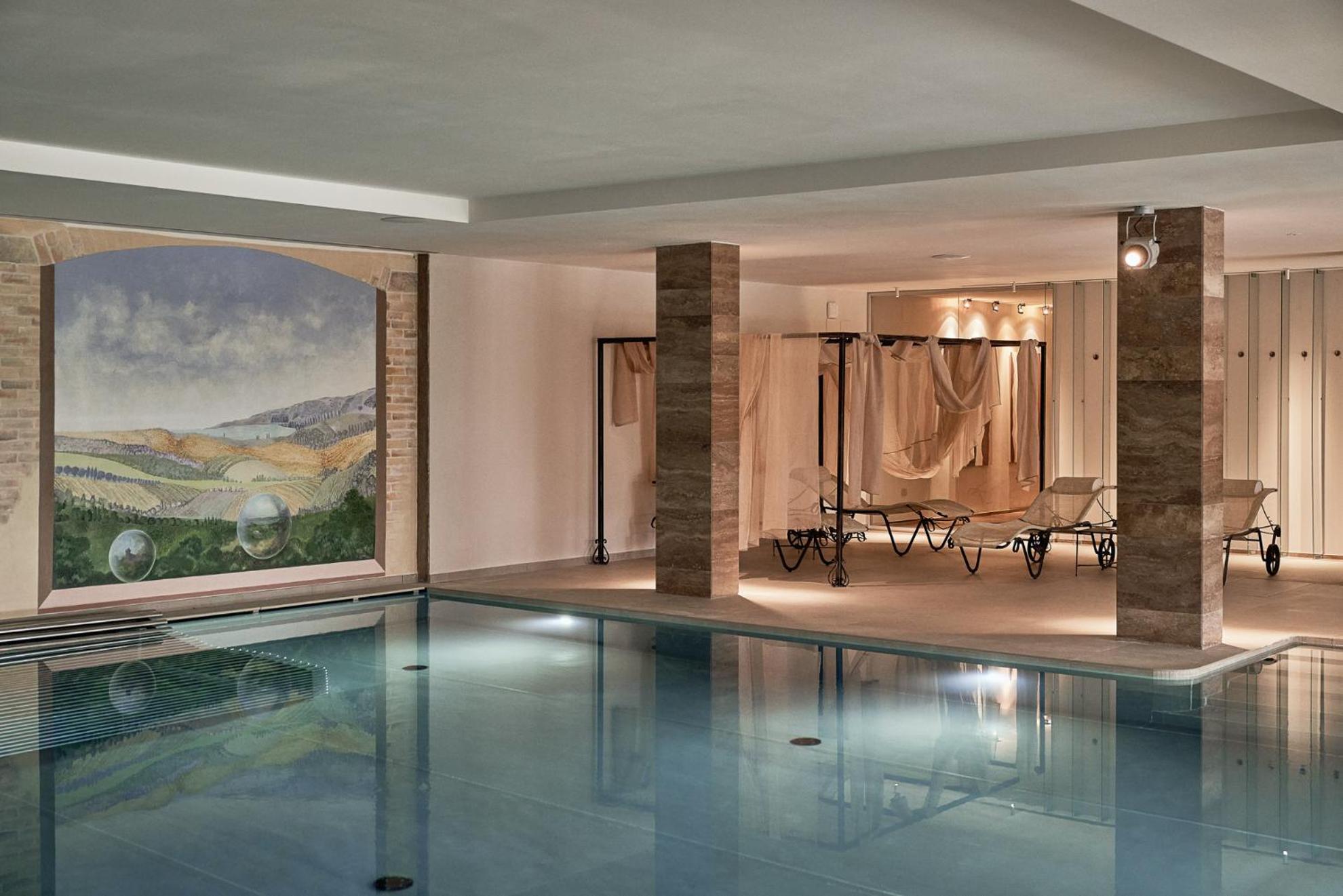 Borgo Lanciano Hotel Castelraimondo Ngoại thất bức ảnh