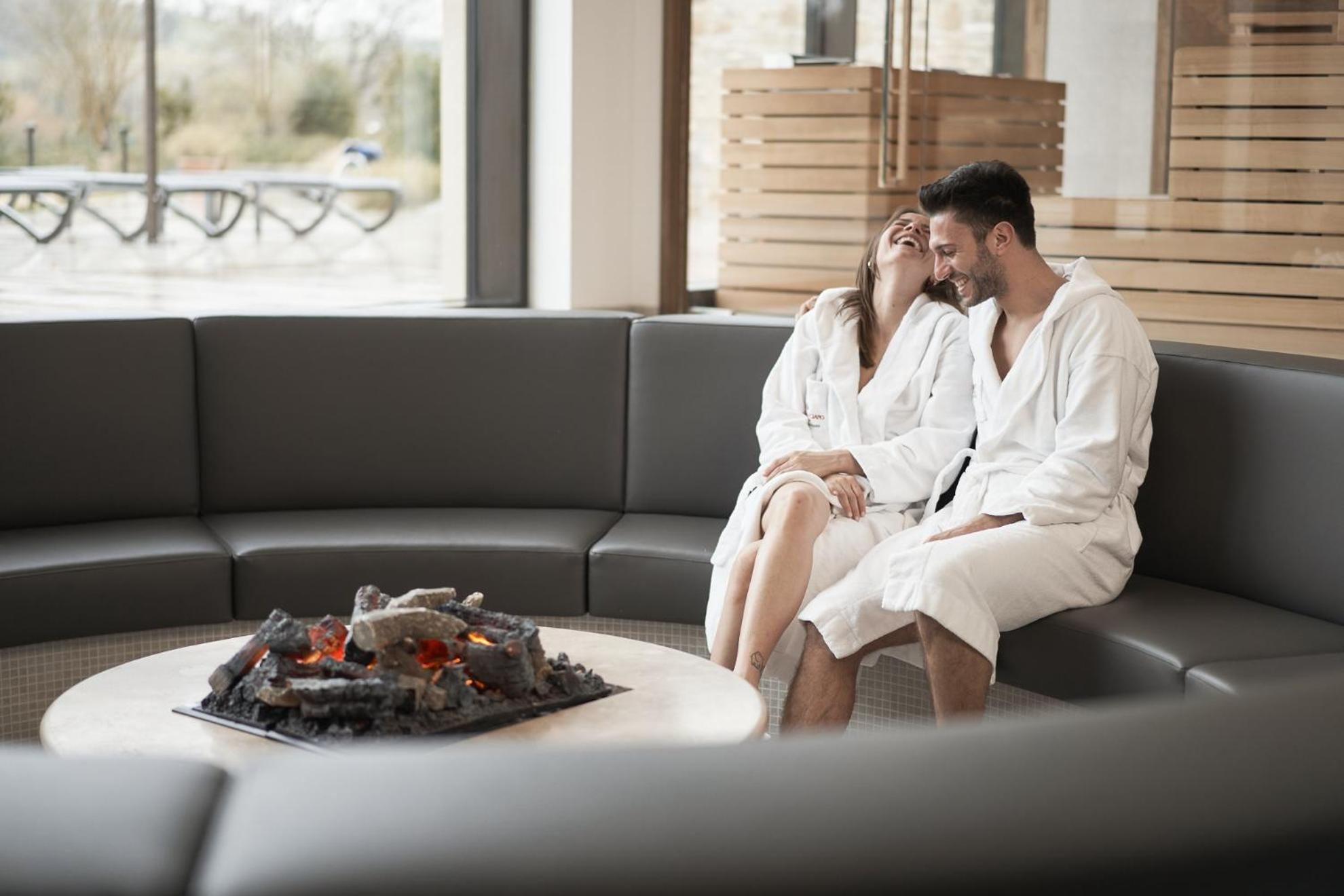 Borgo Lanciano Hotel Castelraimondo Ngoại thất bức ảnh