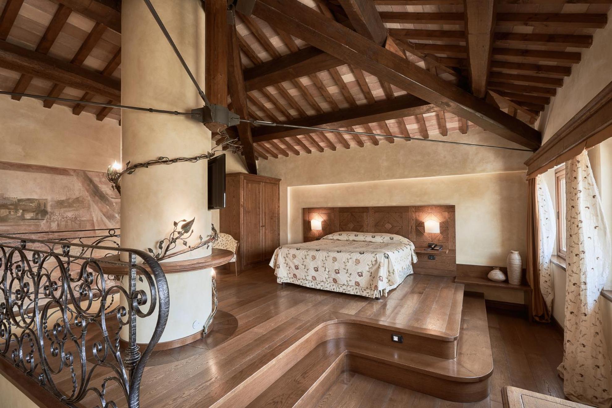 Borgo Lanciano Hotel Castelraimondo Ngoại thất bức ảnh